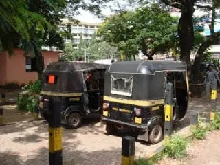 Nice People Do Exist ... Even In Manipal !! 5 Auto Rickshaw Manipal 2