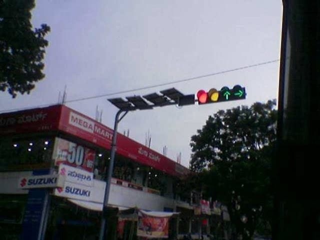 Manic Monday Traffic Signals