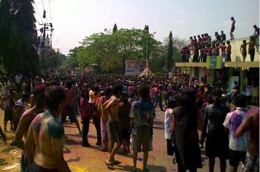 Holi-at-Kamath-Circle-MIT-1