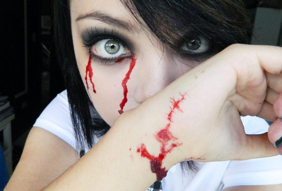 cut_wrist_by_alpinno_chan-d4qlai9