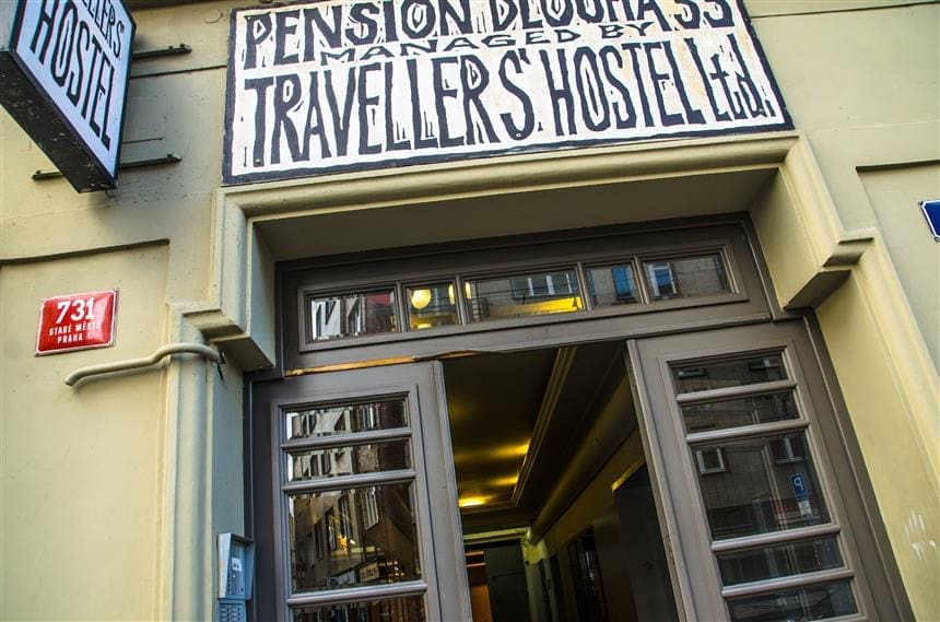 Traveler Hostel