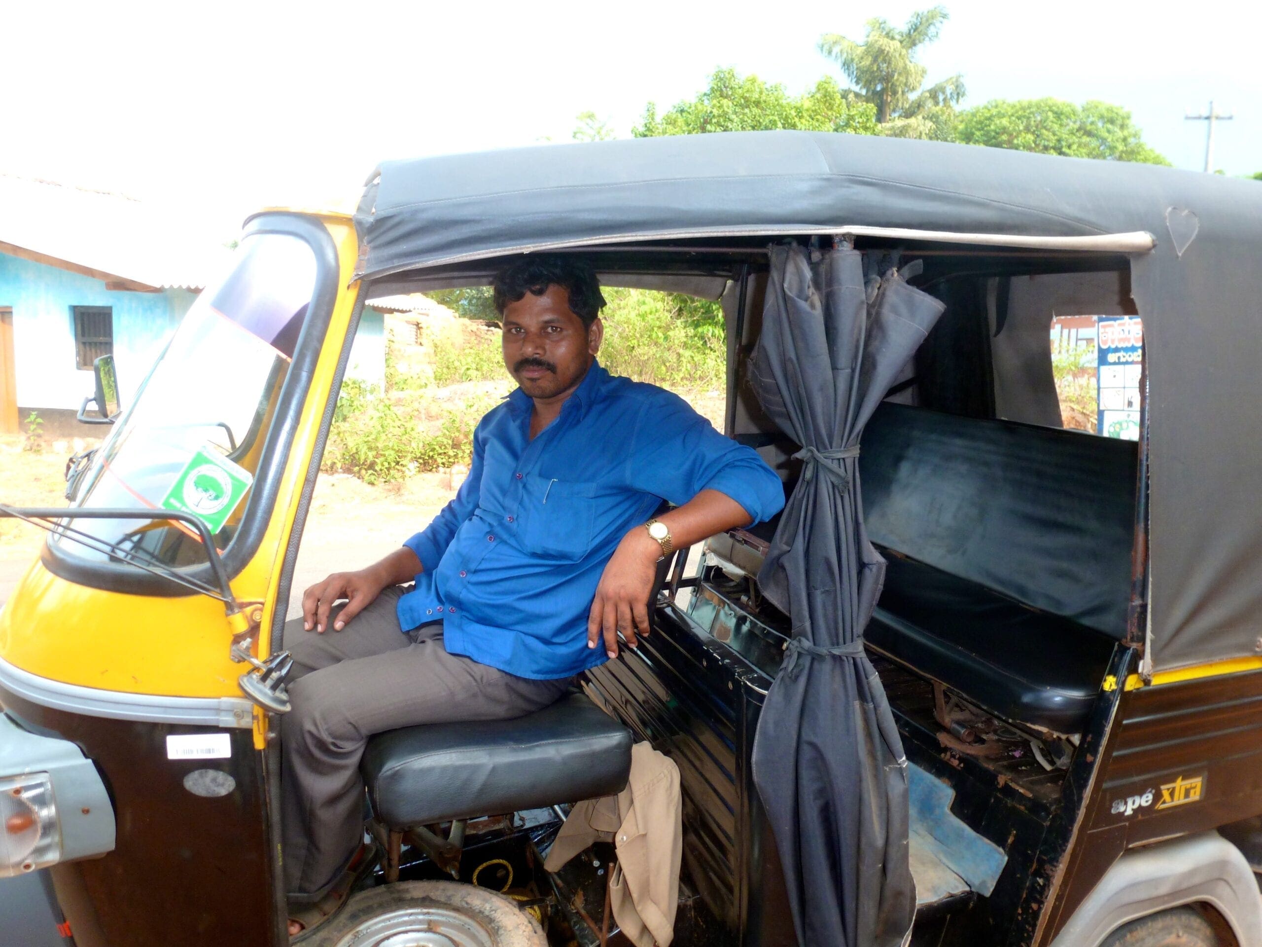 auto-rickshaw