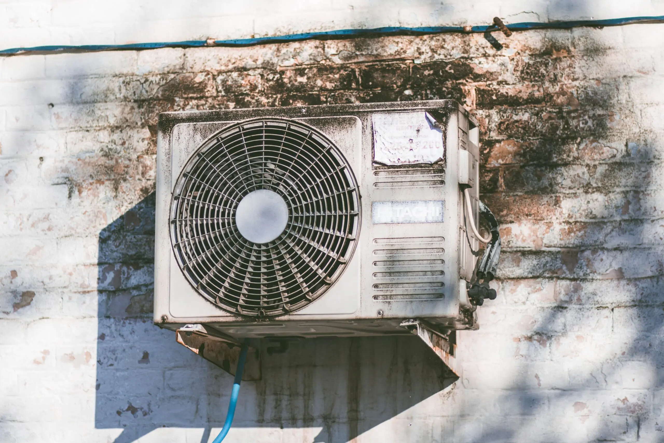 Old Airconditioning Unit AC Tune-up