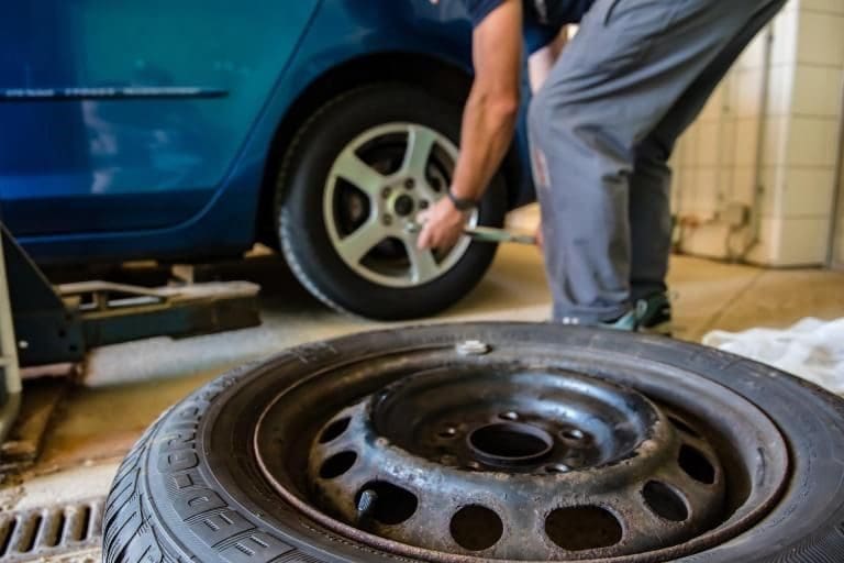 Take care of your automobile tire system