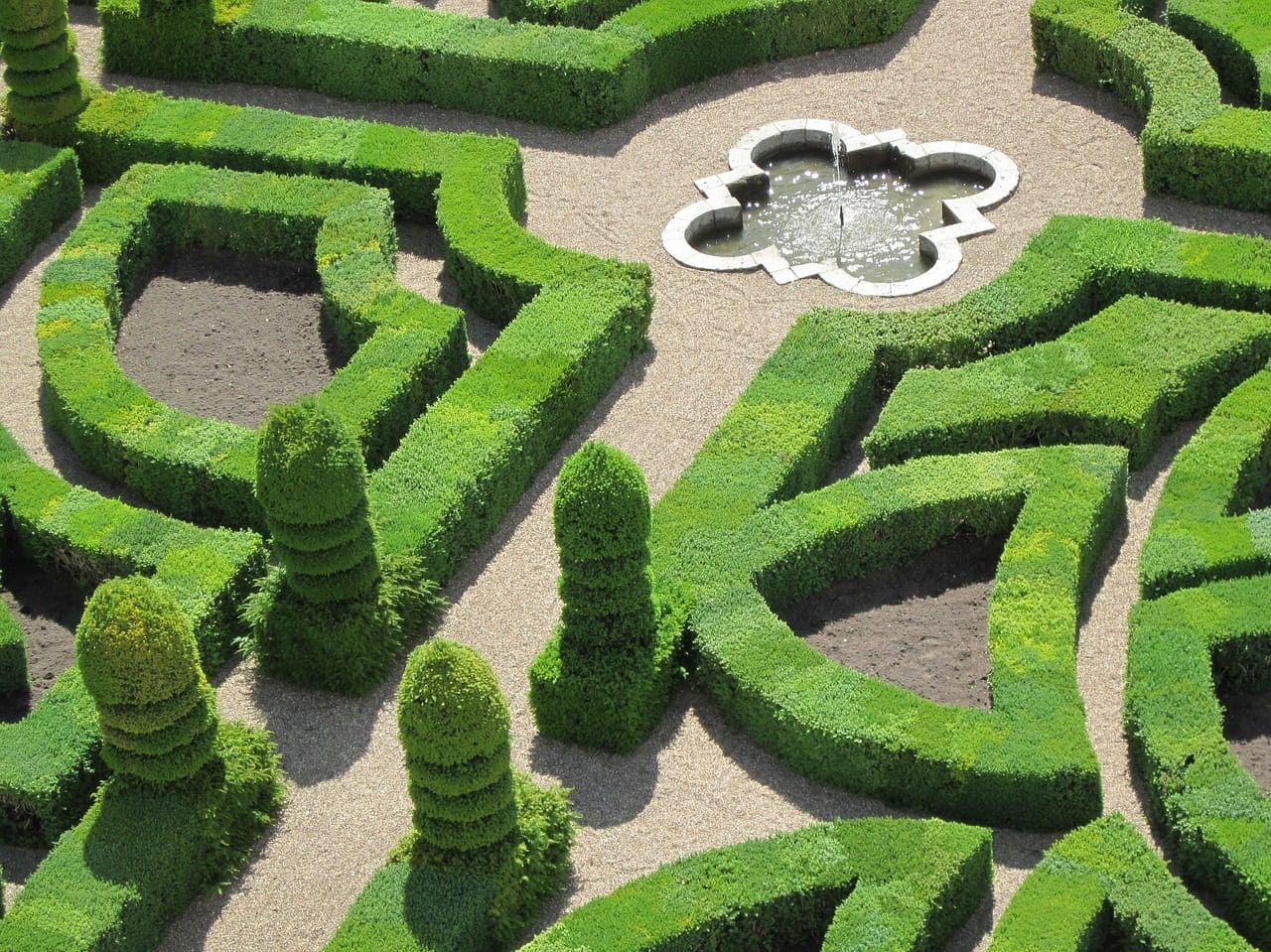 The Most Beautiful Flower Gardens In The World 2 chateau-de-villandry flower garden