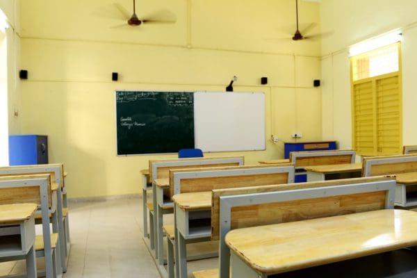 From Blackboard To Lcd Screens: Covid-19 Enforced Online Education 2 covid-19 disrupt higher education