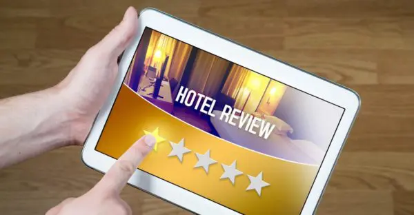 Choosing hotels based on reviews