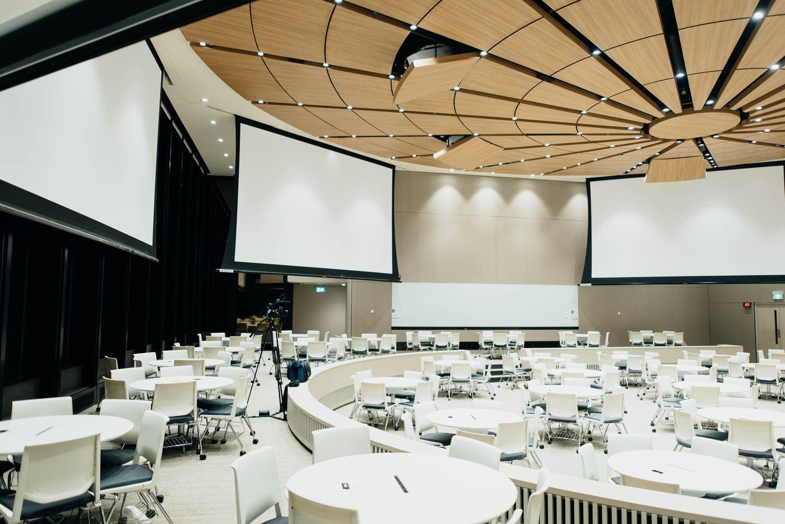 event management photo of empty room with projector screen