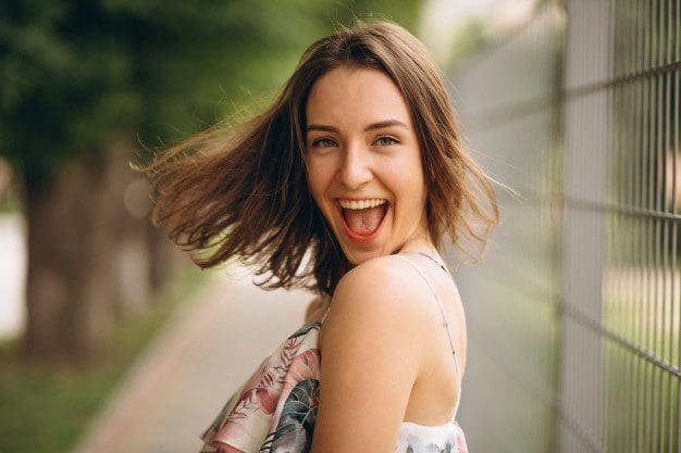 happy-woman-smiling