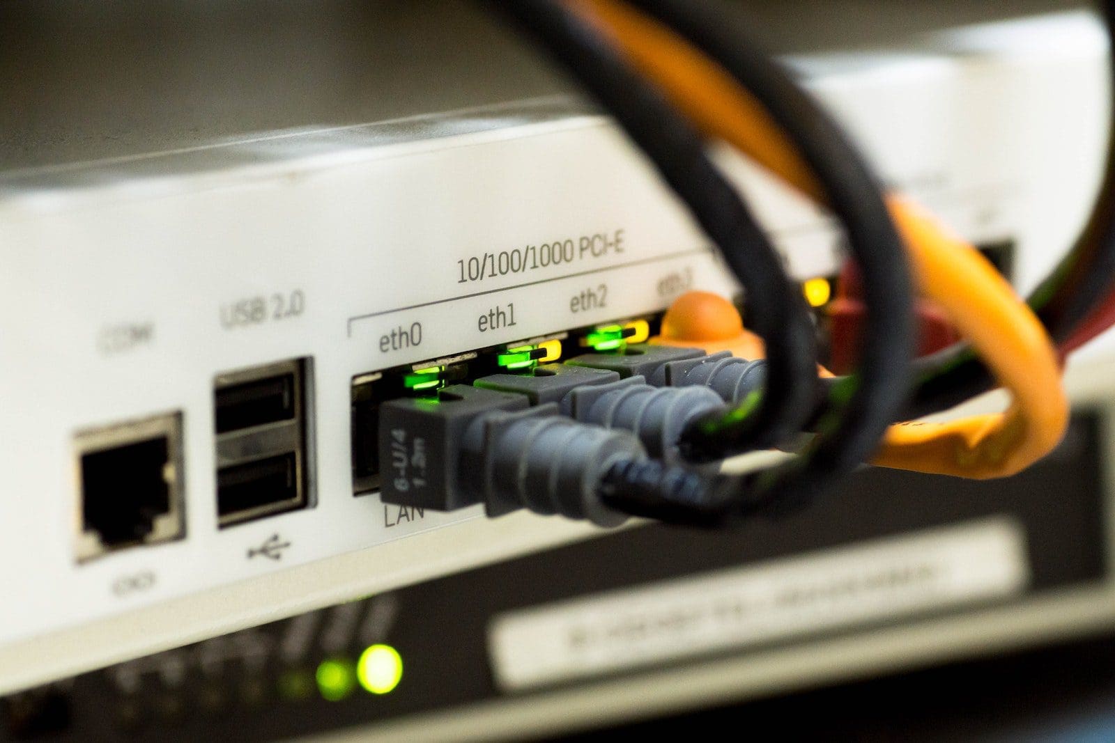 internet provider White Switch Hub Turned on