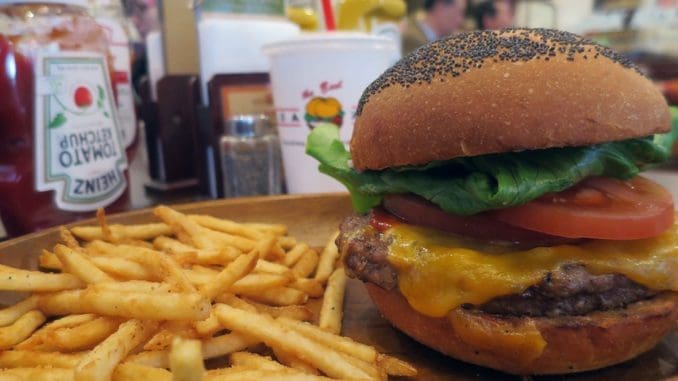 Kua Aina'S Secret Sauce: What Makes Their Burgers And Sandwiches So Special 1 Kua Aina
