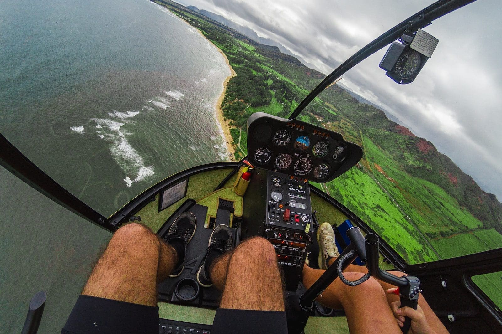 Private Helicopter Tours: The Best Way To See Famous Landmarks And Scenic Views 1 people riding aerial vehicle