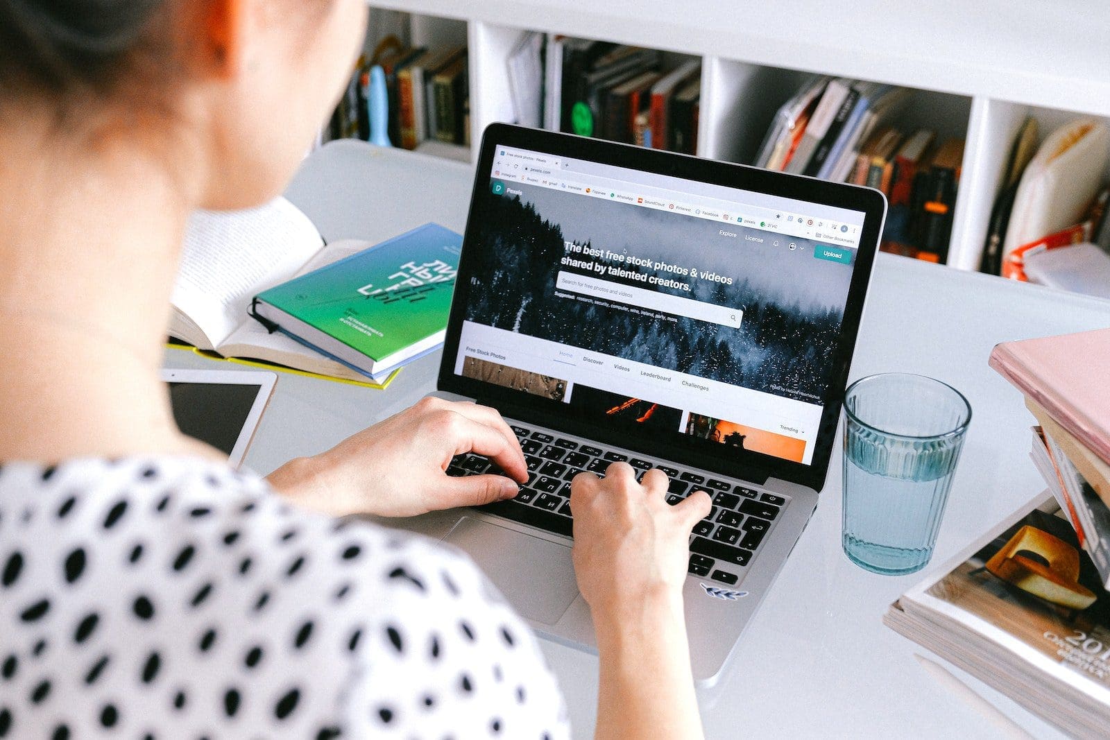 7 Things Elearning Professionals Should Prioritize On In 2020 1 Person Using Macbook Pro On White Table